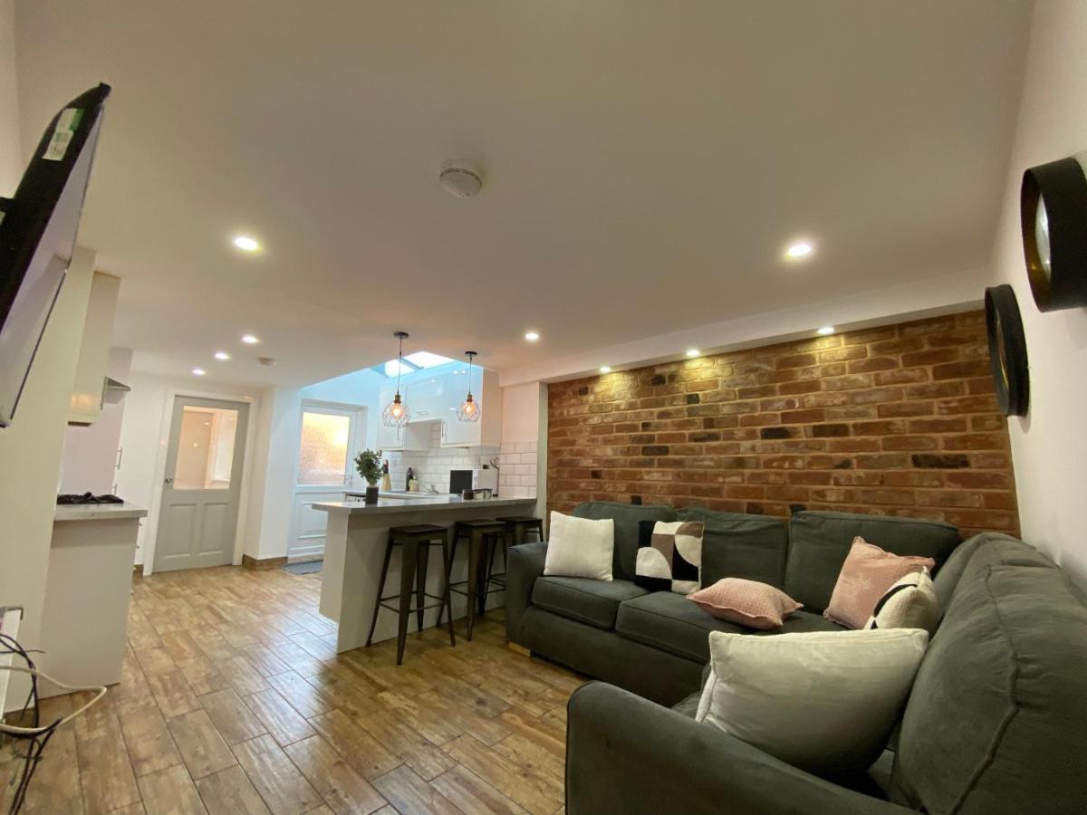 Nice Living Serviced Accommodations 2 Coventry Esterno foto