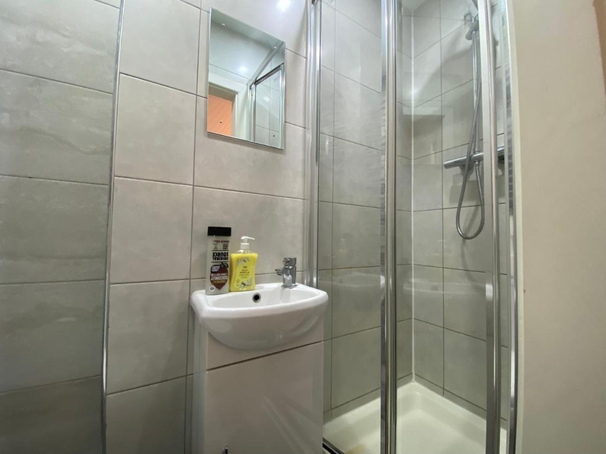 Nice Living Serviced Accommodations 2 Coventry Esterno foto
